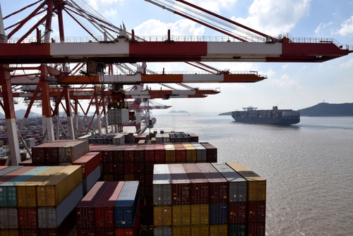 csm_201214_Hafen_Shanghai-Yangshan_1525788794_Shutterstock-Bugno_1000_b6aafb37bc.jpg