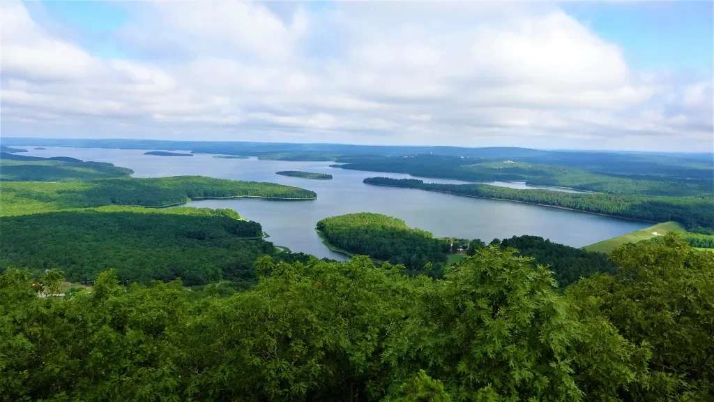 lake-maumelle-central-arkansas-water.JPG